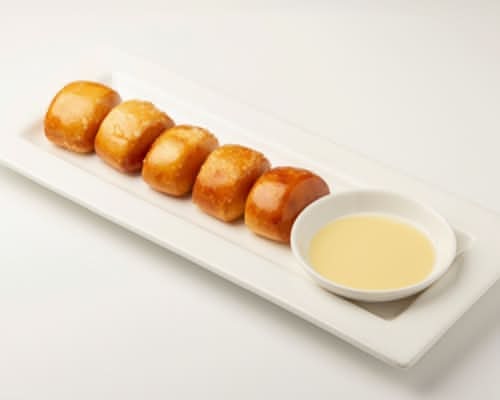 108. DEEP FRIED BUN (5 PCS) 黄金小馒头 (5件)